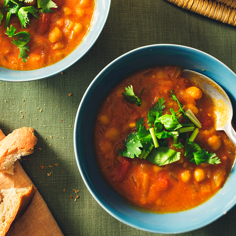 spicy miso soup with chickpeas (vegan)