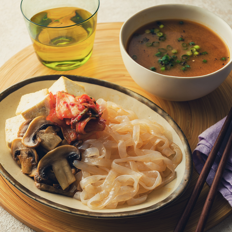 Spicy Tsukemen-Style SHIRATAKI RAMEN MISO