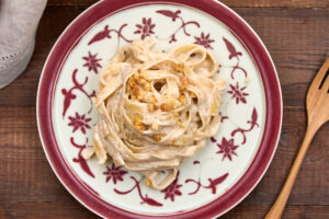 creamy-walnut-pesto-05
